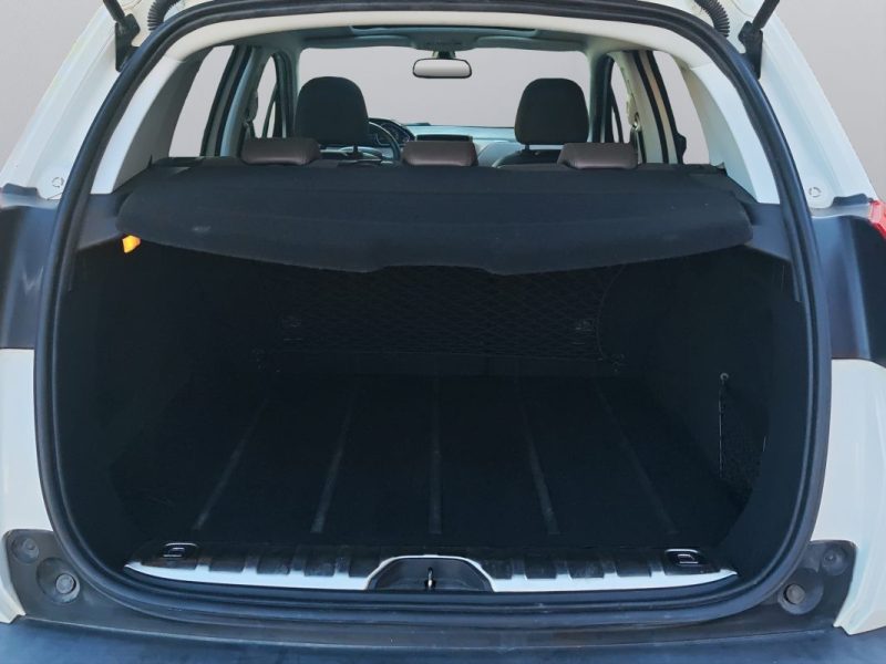 PEUGEOT 2008 1.6 E-HDI 92 FELINE