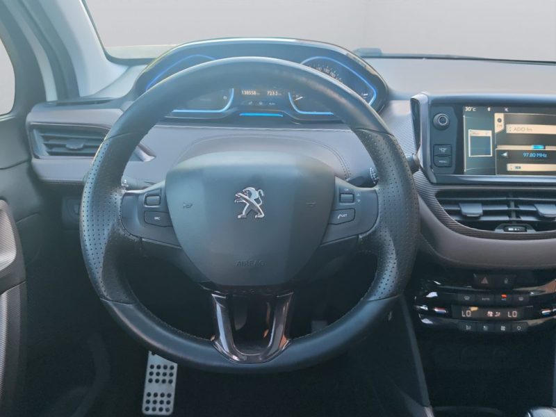 PEUGEOT 2008 1.6 E-HDI 92 FELINE