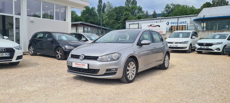VOLKSWAGEN Golf 7 - 1.4 TSi Comfortline 140ch essence