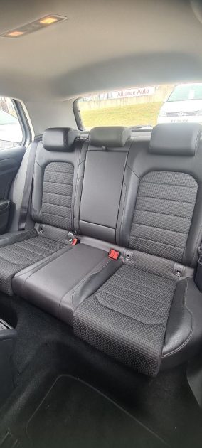 VOLKSWAGEN Golf 7 - 1.4 TSi Comfortline 140ch essence