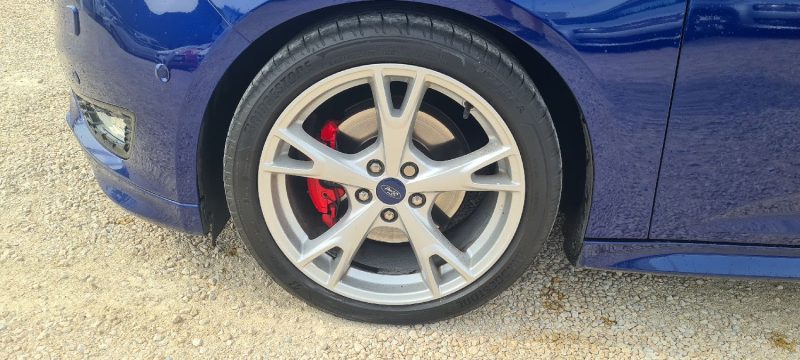 FORD Focus - 1.5 Ti-Vct Titanium 182ch essence