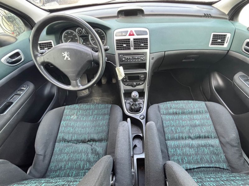 PEUGEOT 307 2.0 HDI XT 2002