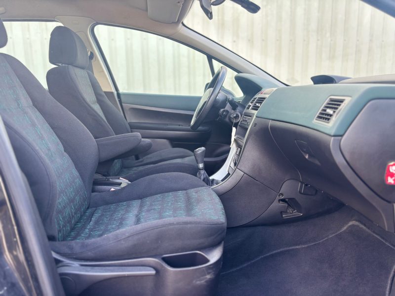 PEUGEOT 307 2.0 HDI XT 2002