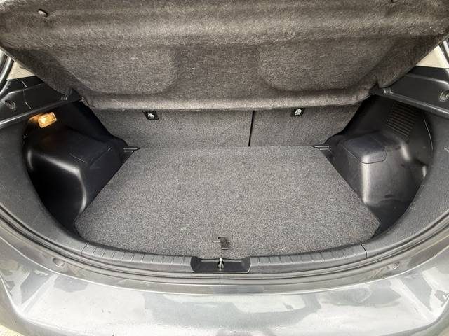 TOYOTA YARIS  HYBRIDE 100H FRANCE BUSINESS  2019 / gps / camera recul / 1ere main