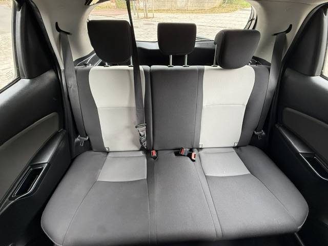 TOYOTA YARIS  HYBRIDE 100H FRANCE BUSINESS  2019 / gps / camera recul / 1ere main