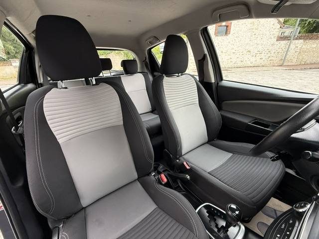 TOYOTA YARIS  HYBRIDE 100H FRANCE BUSINESS  2019 / gps / camera recul / 1ere main