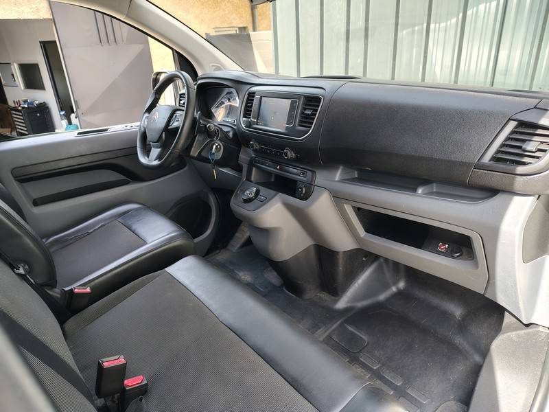 CITROËN JUMPY 120CH EAT8 – AMÉNAGÉ PRO – GARANTIE 46,90/MOIS – 99500 KM – 14 575 HT 2.0 BLUEHDI 120 2021