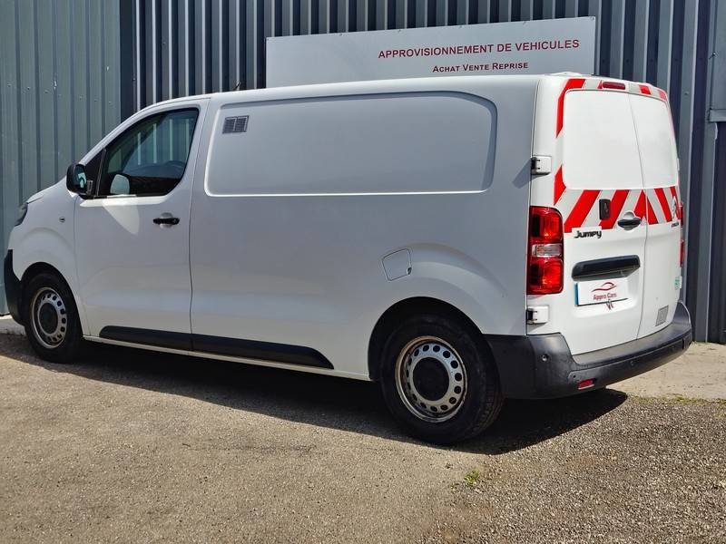 CITROËN JUMPY 120CH EAT8 – AMÉNAGÉ PRO – GARANTIE 46,90/MOIS – 99500 KM – 14 575 HT 2.0 BLUEHDI 120 2021