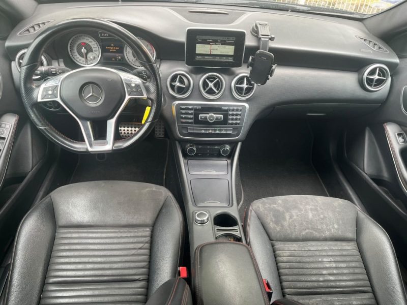 MERCEDES-BENZ CLASSE A Pack AMG Line 110 ch 180 CDI Fascination 7G-DCT Boîte Automatique 