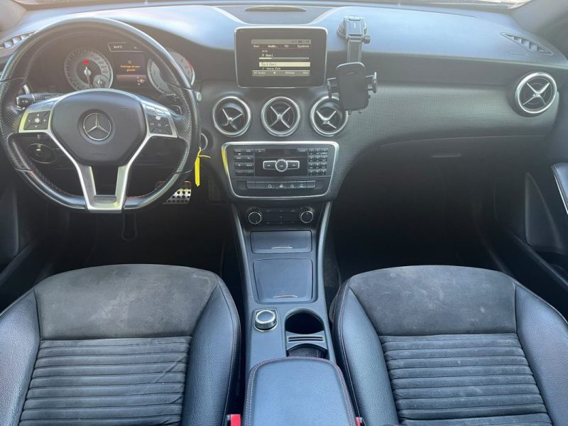 MERCEDES-BENZ CLASSE A Pack AMG Line 110 ch 180 CDI Fascination 7G-DCT Boîte Automatique 