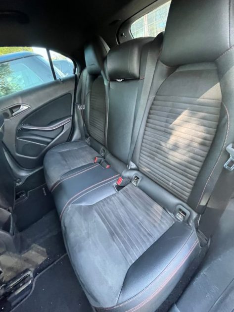 MERCEDES-BENZ CLASSE A Pack AMG Line 110 ch 180 CDI Fascination 7G-DCT Boîte Automatique 
