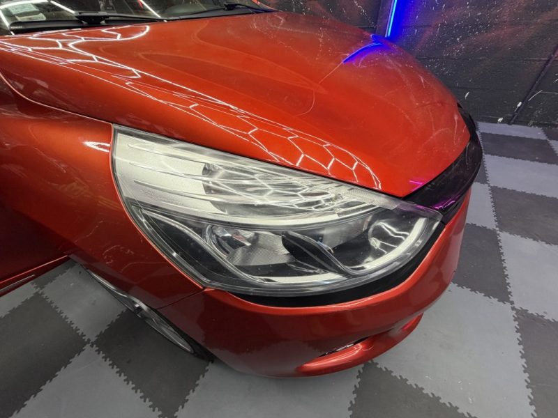 RENAULT CLIO IV RE88036 2015