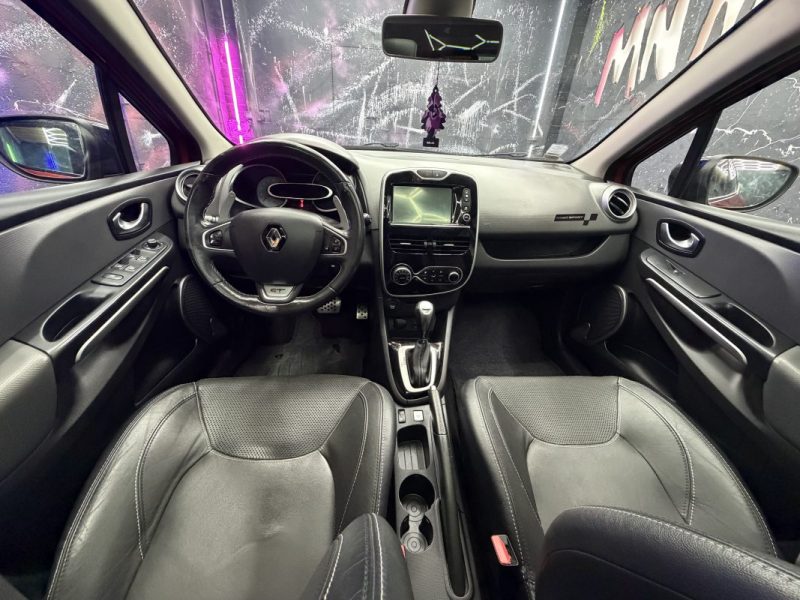 RENAULT CLIO IV RE88036 2015