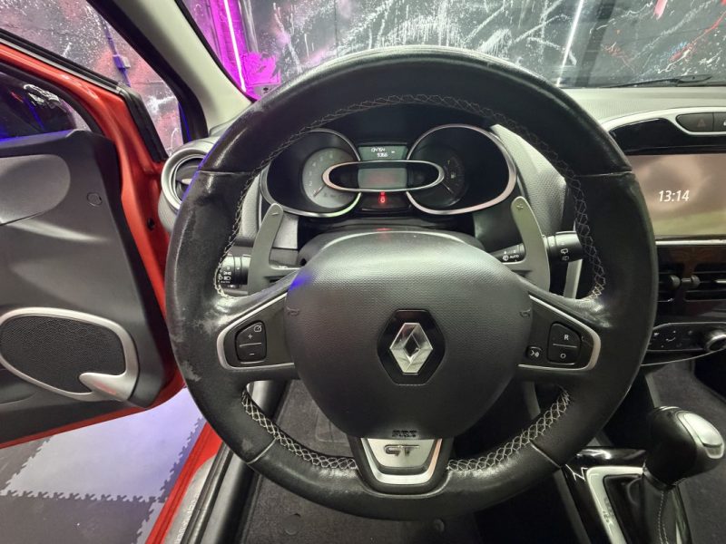 RENAULT CLIO IV RE88036 2015