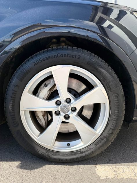 AUDI Q7 - 3.0 V6 TDI - 373ch - HYBRIDE - e-tron Avus Extended quattro Tiptronic - GARANTIE 