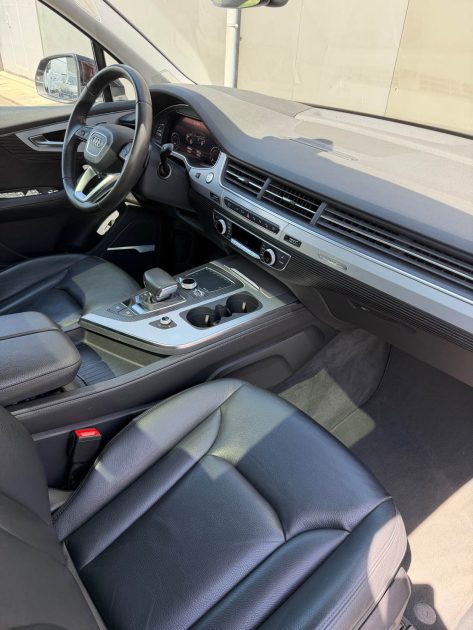 AUDI Q7 - 3.0 V6 TDI - 373ch - HYBRIDE - e-tron Avus Extended quattro Tiptronic - GARANTIE 