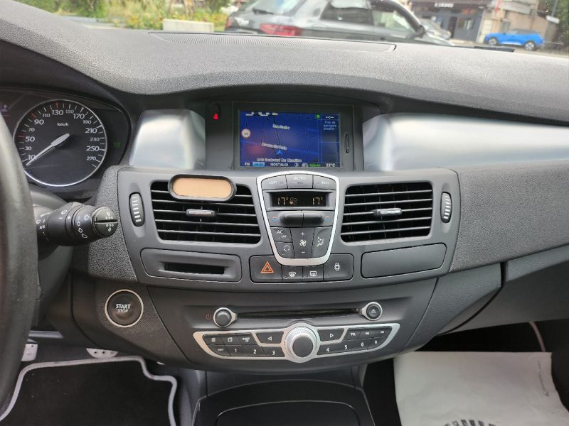 RENAULT LAGUNA III 2.0 DCI GT