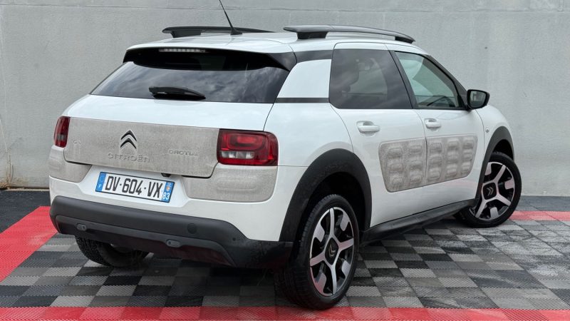 CITROËN C4 CACTUS 1.2 THP 110 SHINE  2015