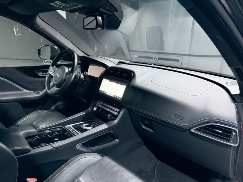 JAGUAR F-Pace V6 3.0D 300ch R-Sport AWD BVA8