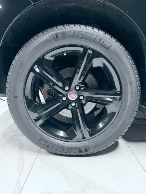 JAGUAR F-Pace V6 3.0D 300ch R-Sport AWD BVA8