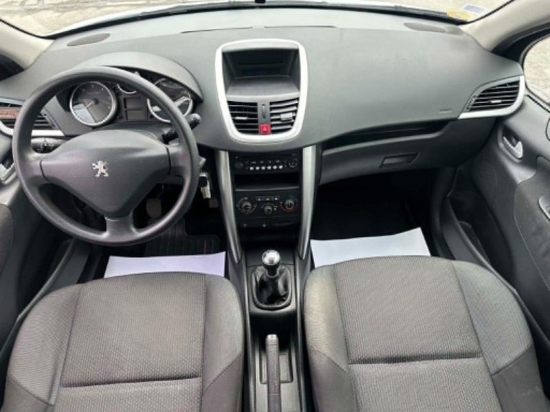 PEUGEOT 207 98G 2011