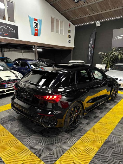 MAGNIFIQUE AUDI RS3 8Y 400 CH (FULL SUIVI AUDI, PACK RS, TOIT OUVRANT, BANG ET OLUFSEN) ⭐️⭐️⭐️⭐️⭐️