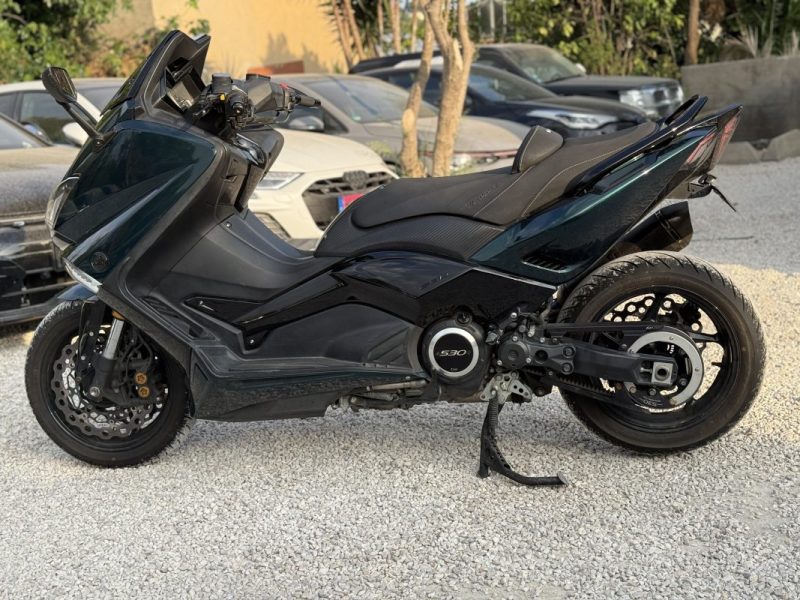 YAMAHA XP500 530 IRON MAX 