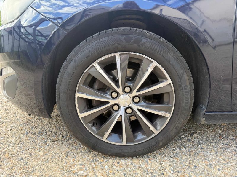PEUGEOT 308 II 1.6 BLUE HDI 120 ALLURE 