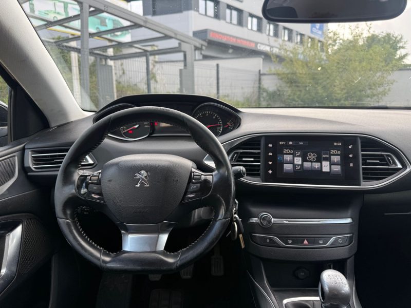 PEUGEOT 308 II 1.6 BLUE HDI 120 ALLURE 