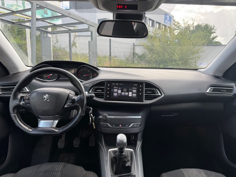 PEUGEOT 308 II 1.6 BLUE HDI 120 ALLURE 