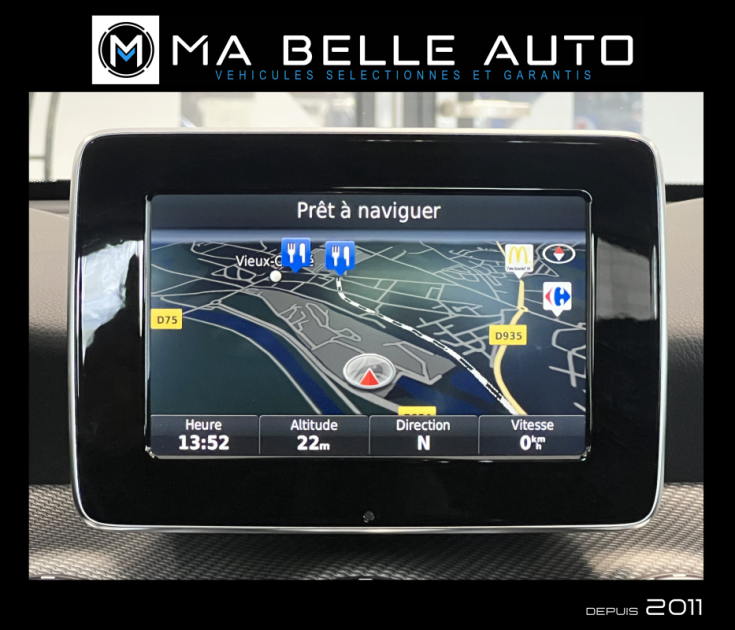 MERCEDES GLA 200 D 136 STYLE 4 MATIC 7G-DCT/ carnet / Xenon Attelage élec. / 253 euros mensuel