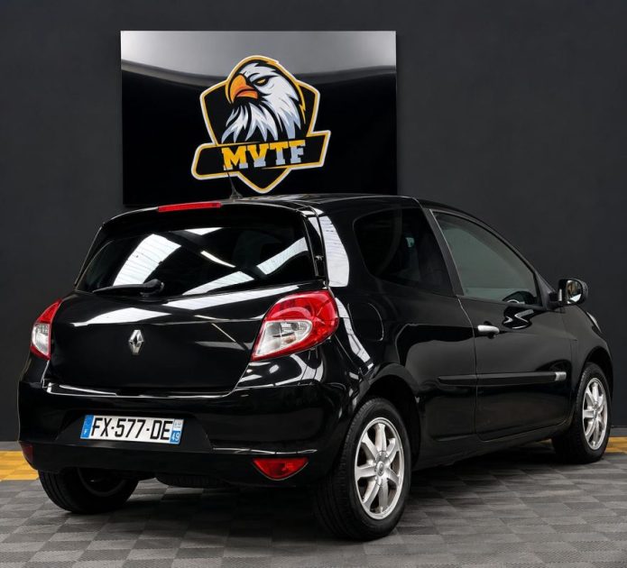 RENAULT CLIO III AUTHENTIQUE