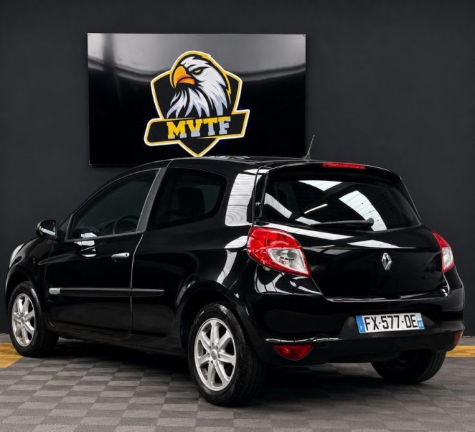 RENAULT CLIO III AUTHENTIQUE