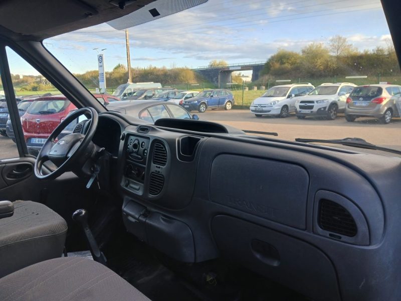 FORD TRANSIT 2.0  TD 85 ch  2002