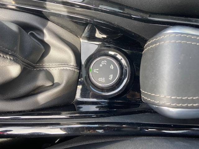 PEUGEOT 2008 1.6 BLUE HDI 120 ALLURE 2016