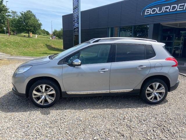 PEUGEOT 2008 1.6 BLUE HDI 120 ALLURE 2016