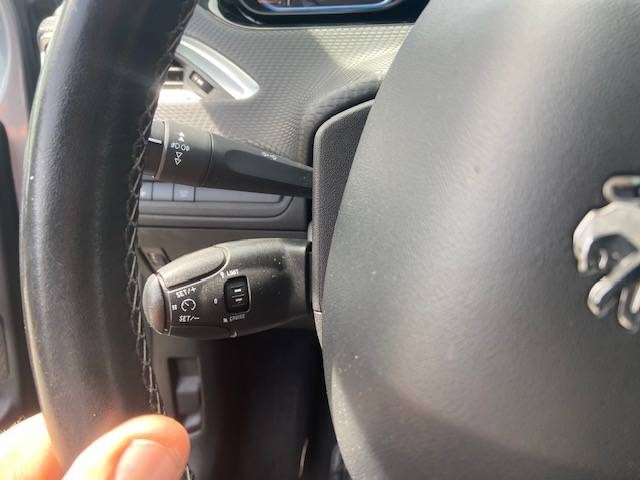 PEUGEOT 2008 1.6 BLUE HDI 120 ALLURE 2016