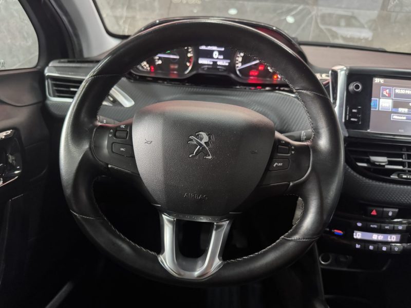 PEUGEOT 208 1.2 TURBO 82 ALLURE 2016