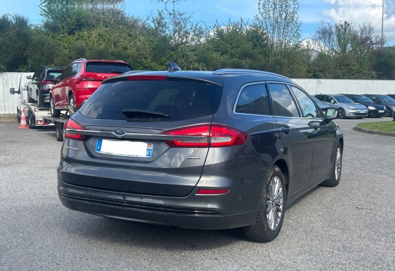 FORD MONDEO SW 2.0 HYBRID 187 BVA6 TITANIUM BUSINESS 2021