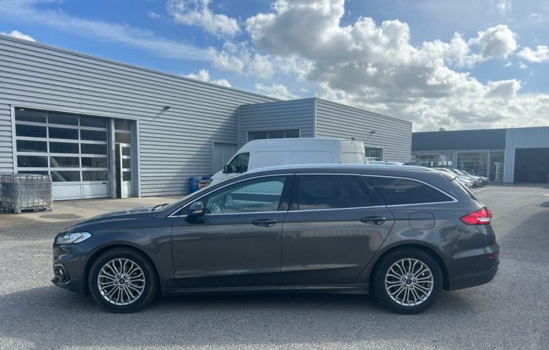 FORD MONDEO SW 2.0 HYBRID 187 BVA6 TITANIUM BUSINESS 2021