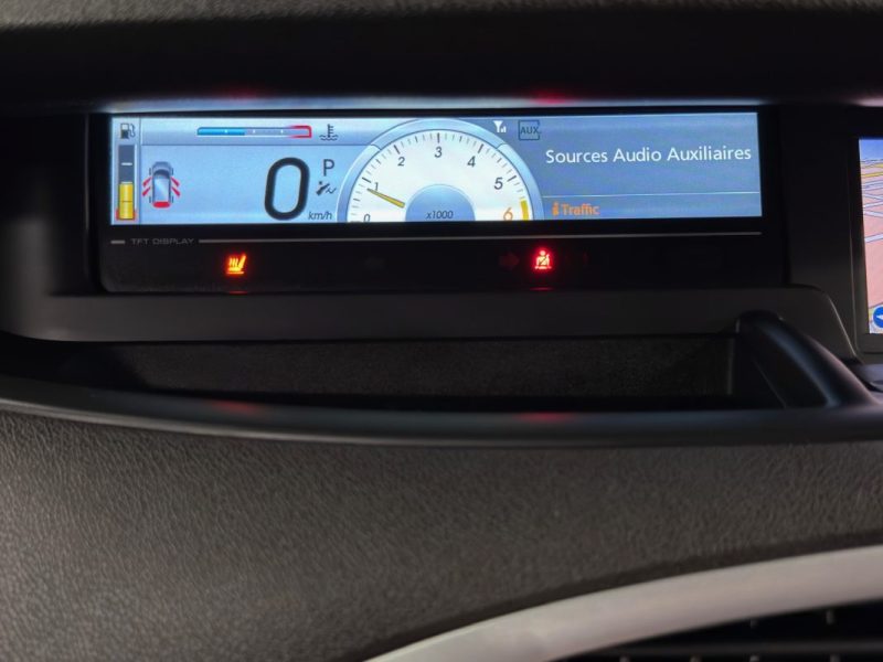 RENAULT SCENIC 3 III JADE 2.0 DCI 150 ATTELAGE BOITE AUTO INTERIEUR CUIR TOIT OUVRANT Garantie 1 an