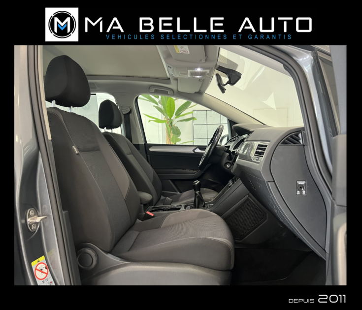 Volkswagen Touran 1.6 tdi 115 Trendline 5 place / TOE GPS Attelage électrique /  179 euros mensuel