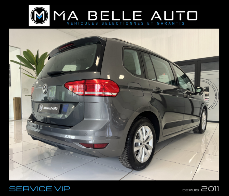 Volkswagen Touran 1.6 tdi 115 Trendline 5 place / TOE GPS Attelage électrique /  179 euros mensuel