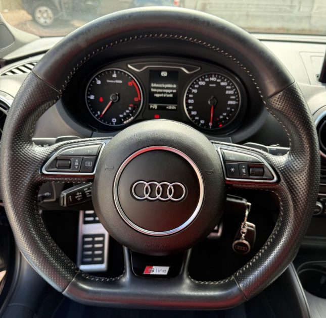 AUDI A3 Limousine Sline 2.0 TDI 150ch S-Tronic / Volant Meplat / Sièges Sline / Feux Led