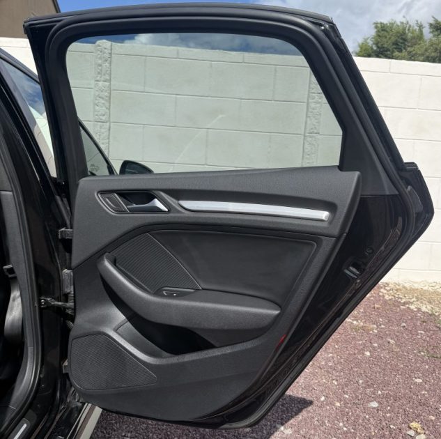 AUDI A3 Limousine Sline 2.0 TDI 150ch S-Tronic / Volant Meplat / Sièges Sline / Feux Led