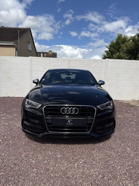 AUDI A3 Limousine Sline 2.0 TDI 150ch S-Tronic / Volant Meplat / Sièges Sline / Feux Led