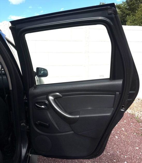 Dacia Duster Laureate 4X2 125ch Tce (Bluetooth | Climatisation | Attelage)