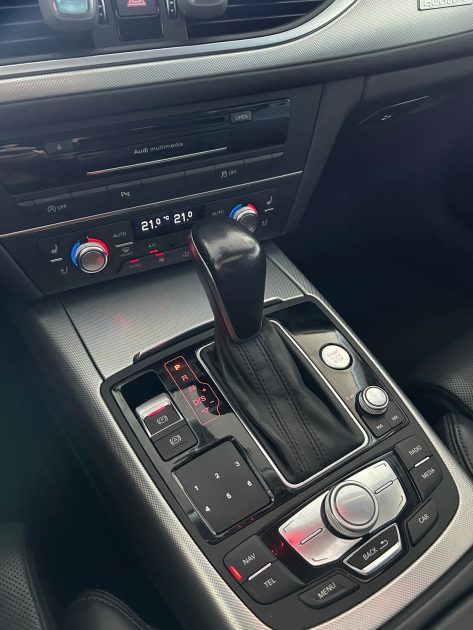 AUDI A6 AVANT AVUS 3.0 TDI 272 S-LINE