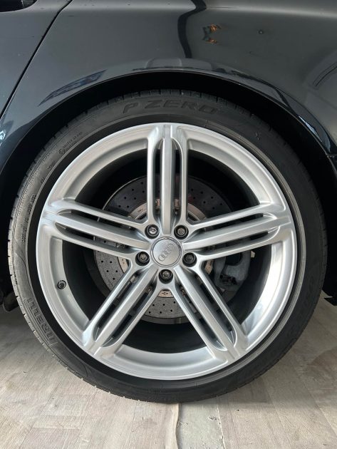 AUDI RS6 5.0 V10 580 QUATTRO