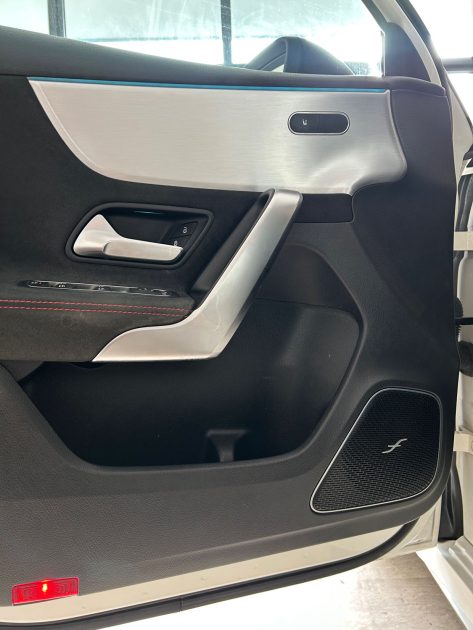 MERCEDES CLASSE A220 190 AMG LINE 